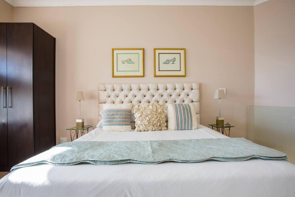 Aqua Terra Boutique Guesthouse Simonʼs Town Esterno foto
