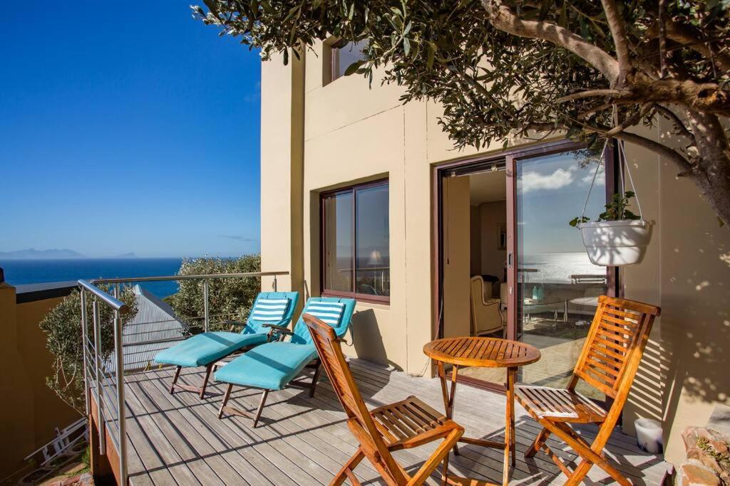 Aqua Terra Boutique Guesthouse Simonʼs Town Esterno foto